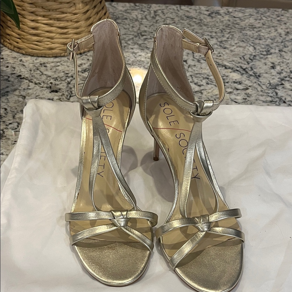 Sole Society Women's Metallic Gold Heels